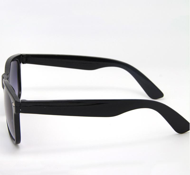 男女式太阳镜树脂镜片太阳眼镜 时尚高品质塑料边框墨镜 框架眼镜