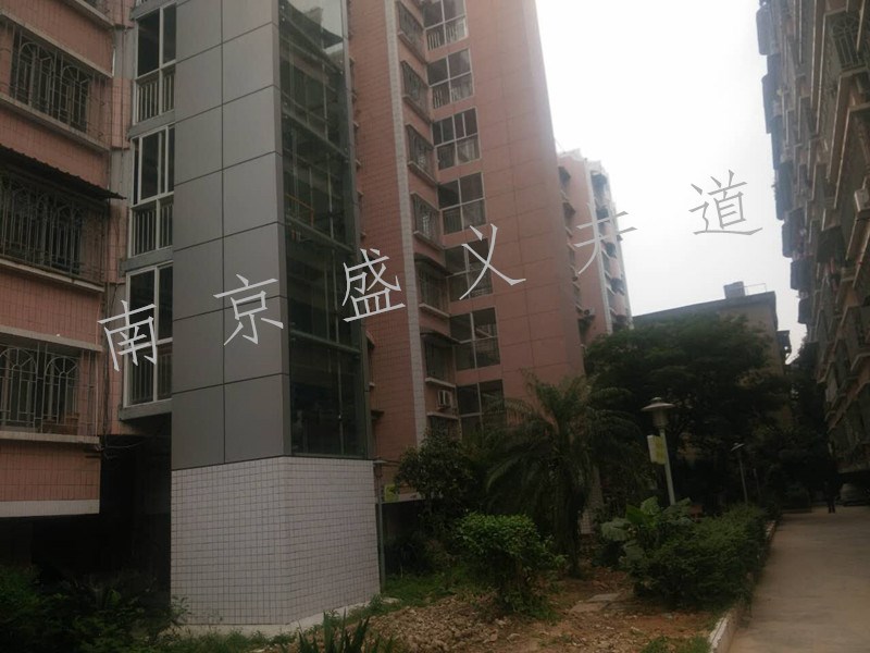 供应南京地区旧楼加装电梯钢结构井道及幕墙
